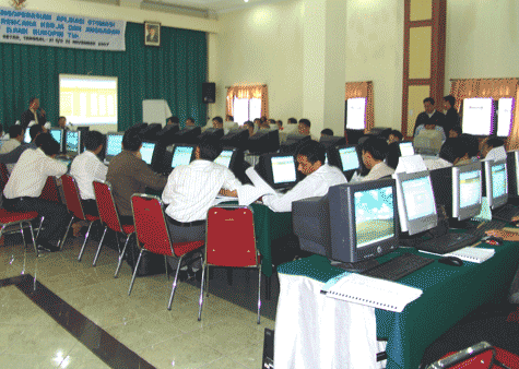 Sewa Komputer : Training PT. Bank BUKOPIN