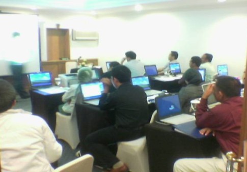 LPAK-BN Sewa Laptop sebanyak 40 unit