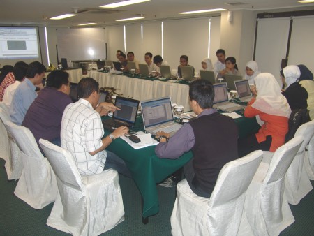 RH ProRent - Raja Sewa Laptop : PT. Visitek sewa Laptop 23 unit